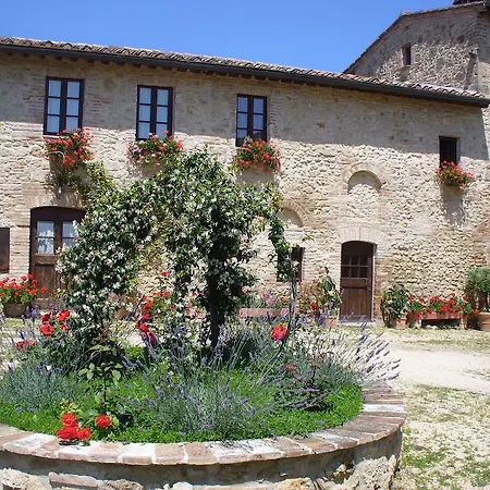 Fortezza De' Cortesi Farm stay *