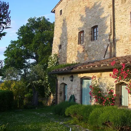 Fortezza De' Cortesi Farm stay *
